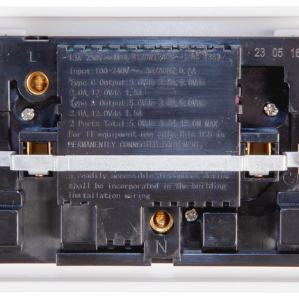 New Double 13A Switched Socket with Super Fast USB A & Type C Charger Port UK