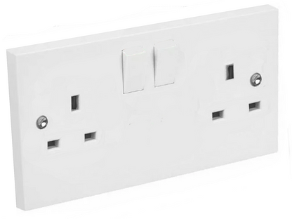 Switched Plug Sockets White Plastic UK Light Electrical Wall Socket 13 Amp